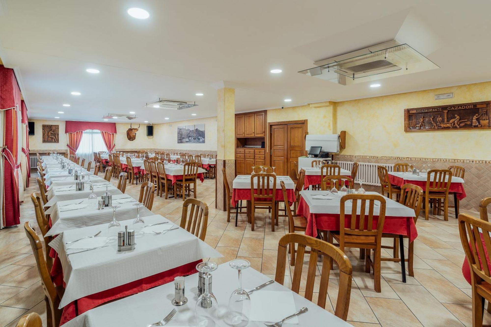 Hotel Restaurante Cazador Pereiro Eksteriør bilde